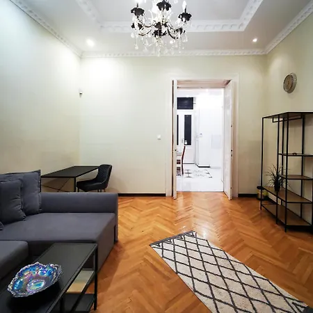 Apartamento Ditroi Large *
