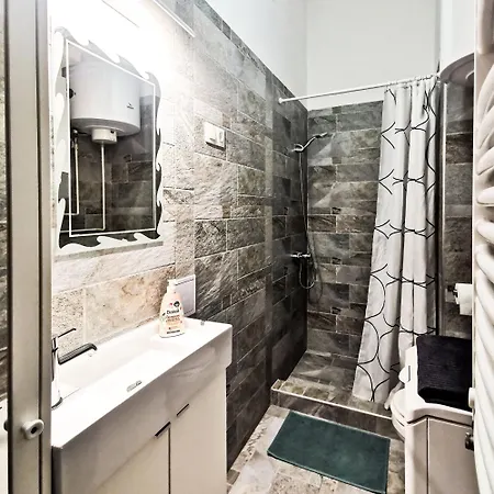 Apartment Ditroi Large *